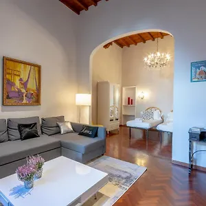 Condotta 10 Apartment Florence