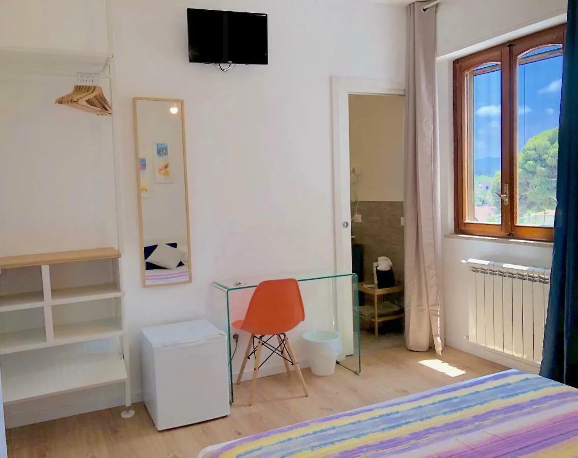 Mondello Beach Rooms - By The Sea Guest house