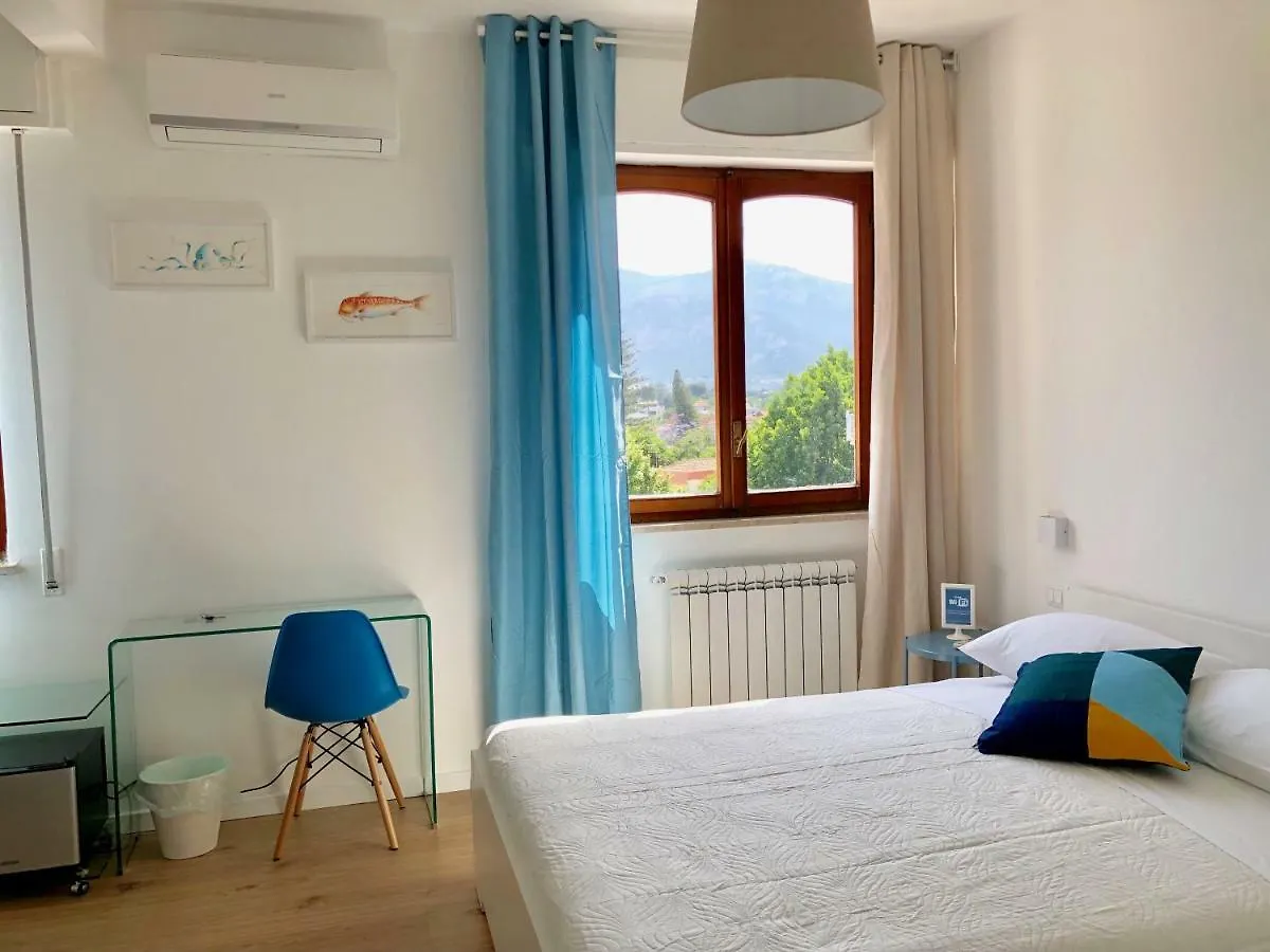 Mondello Beach Rooms - By The Sea